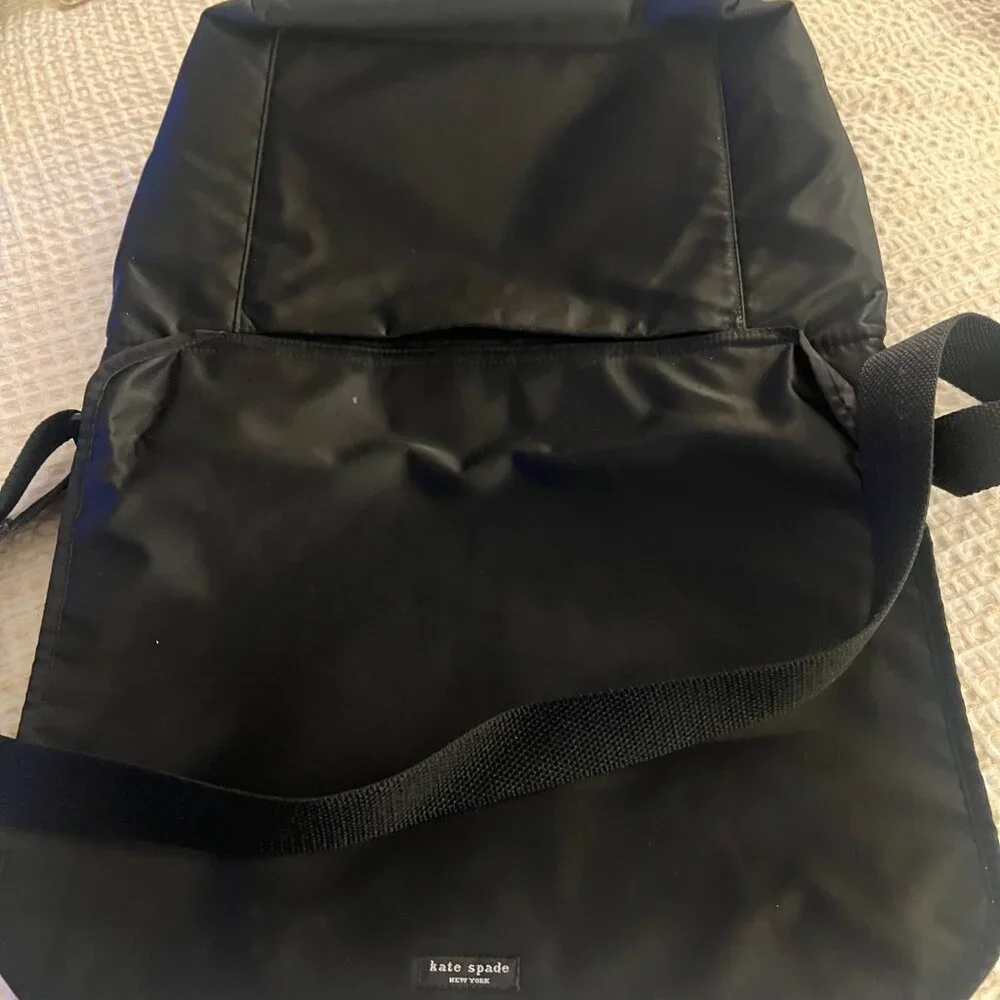 kate spade New York messanger bag